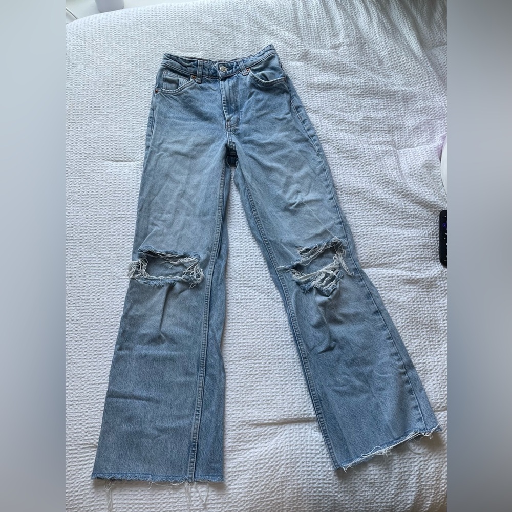 Zara high rise wide leg jeans size 2